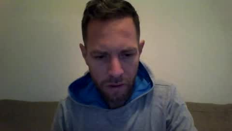 Snapshot of jojo19844 chatting on 10/06/25, 04:54 jojo19844 online show from 10/06/25, 04:54