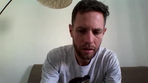 Snapshot of jojo19844 chatting on 10/15/25, 08:36 jojo19844 online show from 10/15/25, 08:36