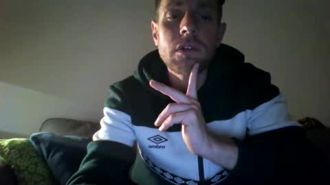 jojo19844 online show from 04/18/26, 09:26