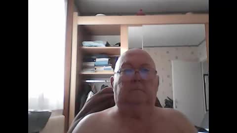 jojo60000529566 online show from 04/29/26, 07:01
