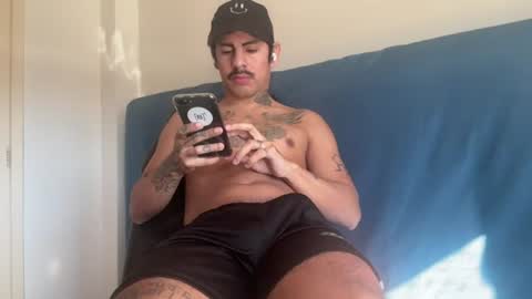 Snapshot of jojoleche chatting on 07/15/26, 01:38 jojoleche online show from 07/15/26, 01:38