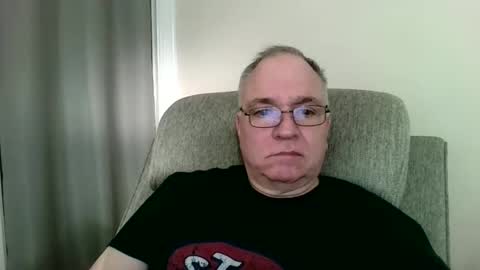 Snapshot of joker5339 chatting on 12/13/24, 01:44 joker5339 online show from 12/13/24, 01:44