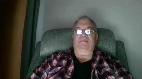 Snapshot of joker5339 chatting on 11/13/25, 09:14 joker5339 online show from 11/13/25, 09:14