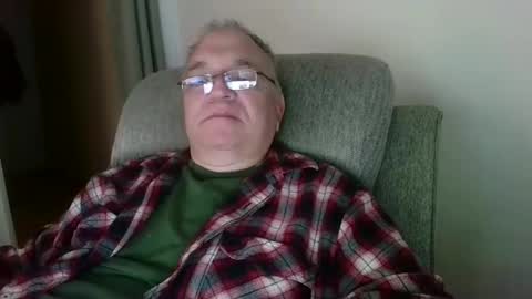 Snapshot of joker5339 chatting on 11/18/25, 01:15 joker5339 online show from 11/18/25, 01:15