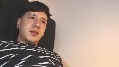 Snapshot of jokeradams69 chatting on 09/14/25, 12:32 Andy online show from 09/14/25, 12:32