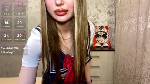 Snapshot of joleenputman chatting on 04/10/26, 02:11 Lea online show from 04/10/26, 02:11