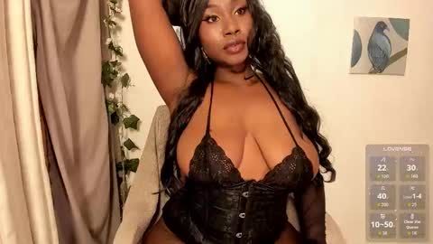 Clara online show from 10/28/25, 05:00