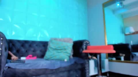 Jolie online show from 02/11/25, 03:18