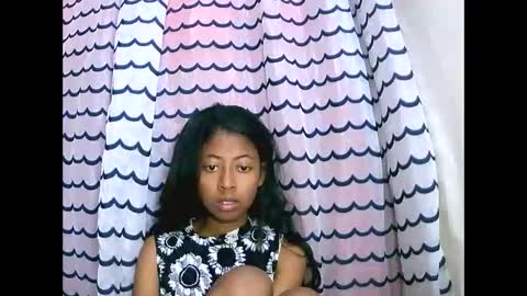 Snapshot of joliekah27 chatting on 09/09/25, 07:52 joliekah27 online show from 09/09/25, 07:52