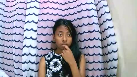 Snapshot of joliekah27 chatting on 09/14/25, 09:19 joliekah27 online show from 09/14/25, 09:19