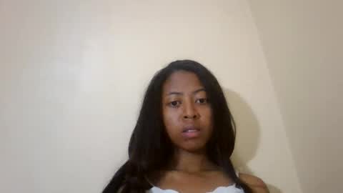 joliekah27 online show from 11/17/25, 07:30