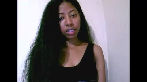 joliekah27 online show from 05/13/26, 07:22