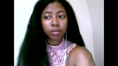 joliekah27 online show from 05/22/26, 09:53
