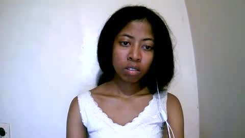 joliekah27 online show from 05/28/26, 09:01