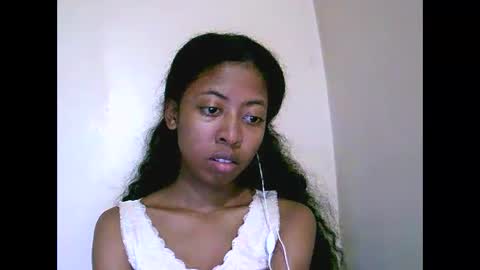 joliekah27 online show from 05/29/26, 09:07