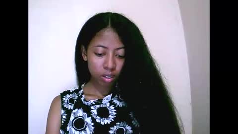 Snapshot of joliekah27 chatting on 06/02/26, 07:49 joliekah27 online show from 06/02/26, 07:49