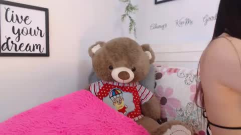 Snapshot of joliet_ chatting on 01/14/25, 05:30 Joliet online show from 01/14/25, 05:30