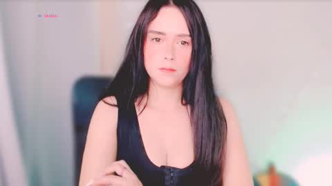Snapshot of joliinee chatting on 12/18/25, 02:39 ArianaJoliiee online show from 12/18/25, 02:39