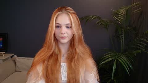 Polly  online show from 01/16/25, 03:23