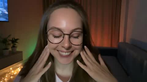 jolly_dollyy online show from 04/01/26, 09:12