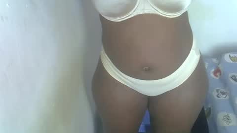 Jollycandra online show from 01/12/26, 04:50