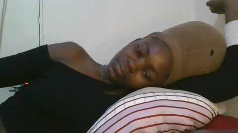 jollynabeb online show from 10/16/25, 07:48