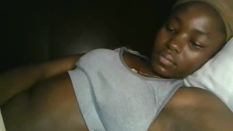 jollynabeb online show from 10/30/25, 08:42