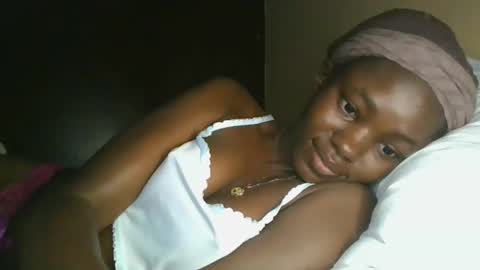 jollynabeb online show from 11/24/25, 05:34