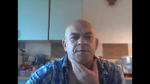 Snapshot of jolmasz30 chatting on 04/30/26, 04:57 jolmasz30 online show from 04/30/26, 04:57