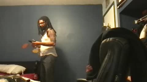 Snapshot of jon2h6k chatting on 12/07/24, 03:25 jon2h6k online show from 12/07/24, 03:25