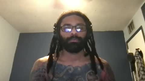 Snapshot of jon2h6k chatting on 02/22/25, 04:29 jon2h6k online show from 02/22/25, 04:29