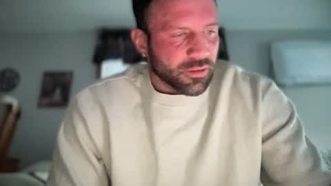 Snapshot of jonariesxxx chatting on 02/03/26, 09:42 Jon Aries online show from 02/03/26, 09:42