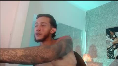 Jonas  online show from 11/11/25, 08:09