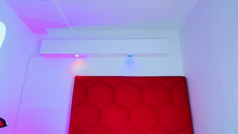 Jonas  online show from 02/26/25, 07:05