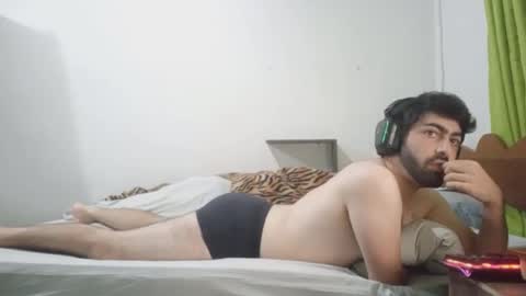 jonasf2525 online show from 02/24/26, 03:59