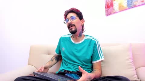 jonathan_sinn online show from 05/27/26, 03:47