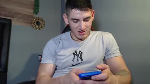 jonathancast08 online show from 02/06/25, 11:48