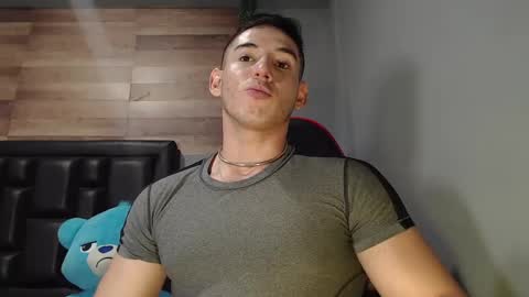 jonathancast08 online show from 02/08/25, 05:51