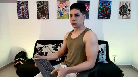 Snapshot of jonathanjoestar_ chatting on 04/20/26, 11:17 Instagram jonathanfit14 online show from 04/20/26, 11:17