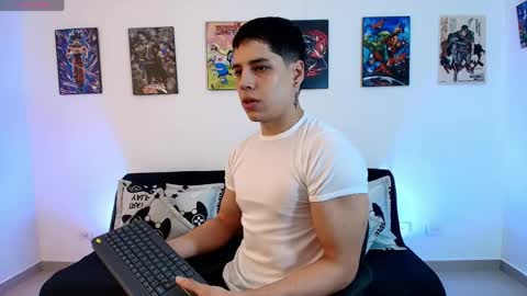 Snapshot of jonathanjoestar_ chatting on 04/28/26, 11:21 Instagram jonathanfit14 online show from 04/28/26, 11:21