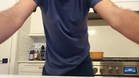 Snapshot of jonesy420xoo chatting on 02/17/25, 04:31 jonesy420xoo online show from 02/17/25, 04:31