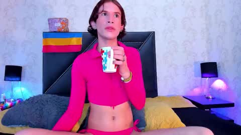 jonny_gilbert online show from 09/17/25, 03:41