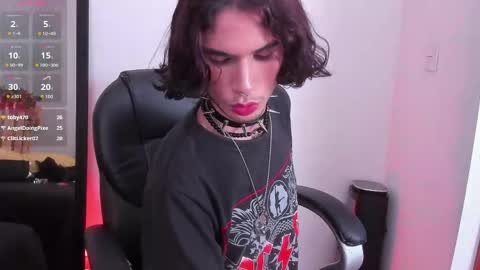 jonny_gilbert online show from 04/25/26, 09:01