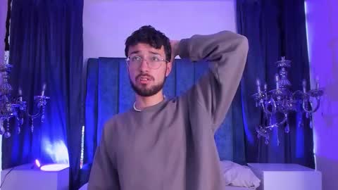 Snapshot of jonnygreey chatting on 01/05/26, 07:17 JonnyGreey online show from 01/05/26, 07:17