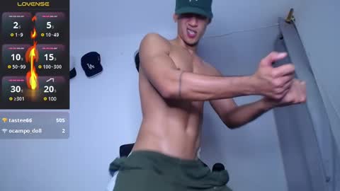 Snapshot of jonryder_ chatting on 03/08/25, 08:11 Ryder Jon online show from 03/08/25, 08:11