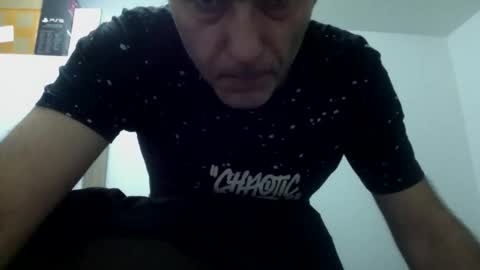 Snapshot of jony938 chatting on 10/09/25, 08:18 jony938 online show from 10/09/25, 08:18