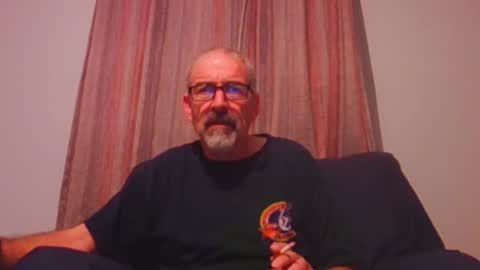 Snapshot of jony_five chatting on 09/19/25, 01:40 Jon online show from 09/19/25, 01:40