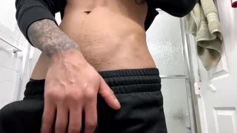 Snapshot of jonyflak chatting on 12/12/24, 10:42 Joohn online show from 12/12/24, 10:42