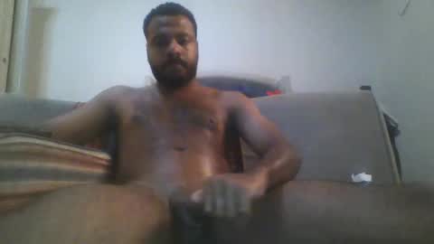 Snapshot of joon903609999 chatting on 11/12/25, 01:00 joon903609999 online show from 11/12/25, 01:00