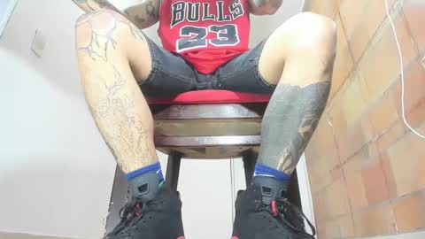 Snapshot of jordan33blake chatting on 02/27/25, 01:28 jordan33blake online show from 02/27/25, 01:28